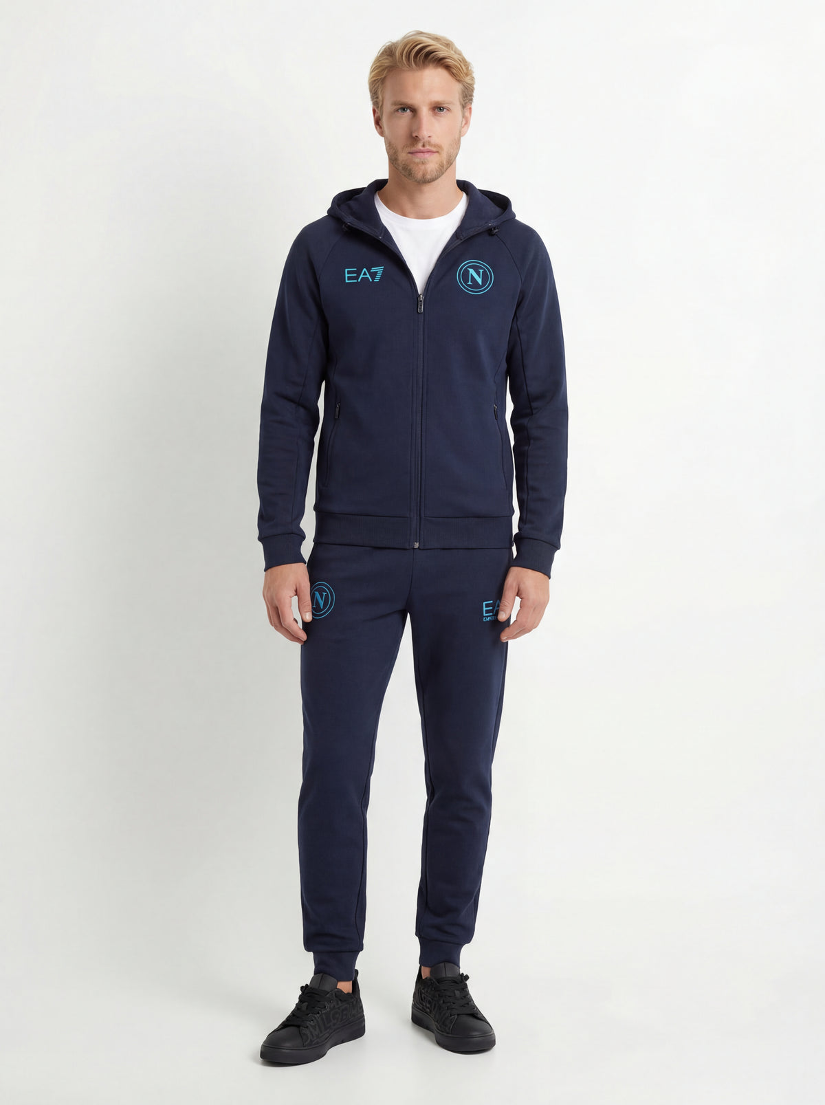 Brian Mills 422 + Tuta EA7 SSC - 05